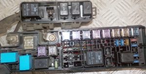 Fuse box diagram Mazda MPV relay their location and designation