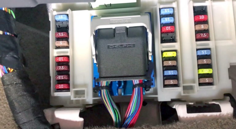Fuse Box Diagram V60 2010 2018 And Relay With Assignment And Location