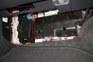 Fuse box diagram V60 2010 - 2018 and relay with assignment and location