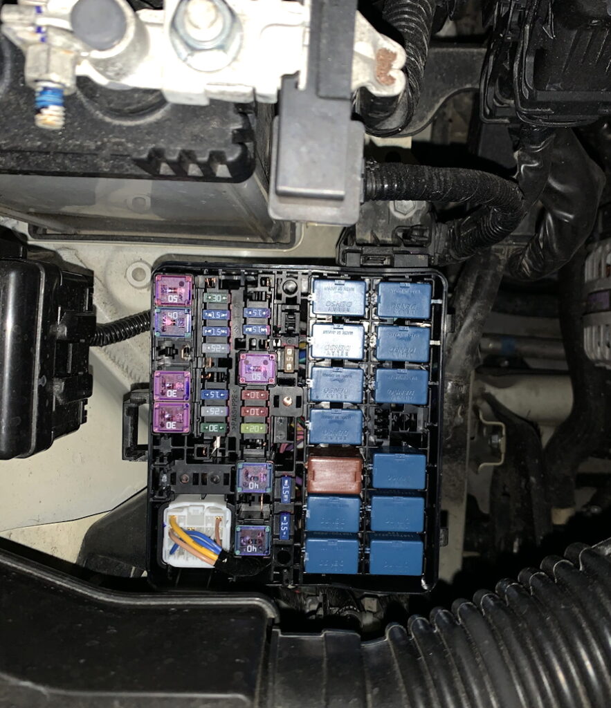Fuse Box Diagram Suzuki Jimny 2018 2025 relay with assignment and