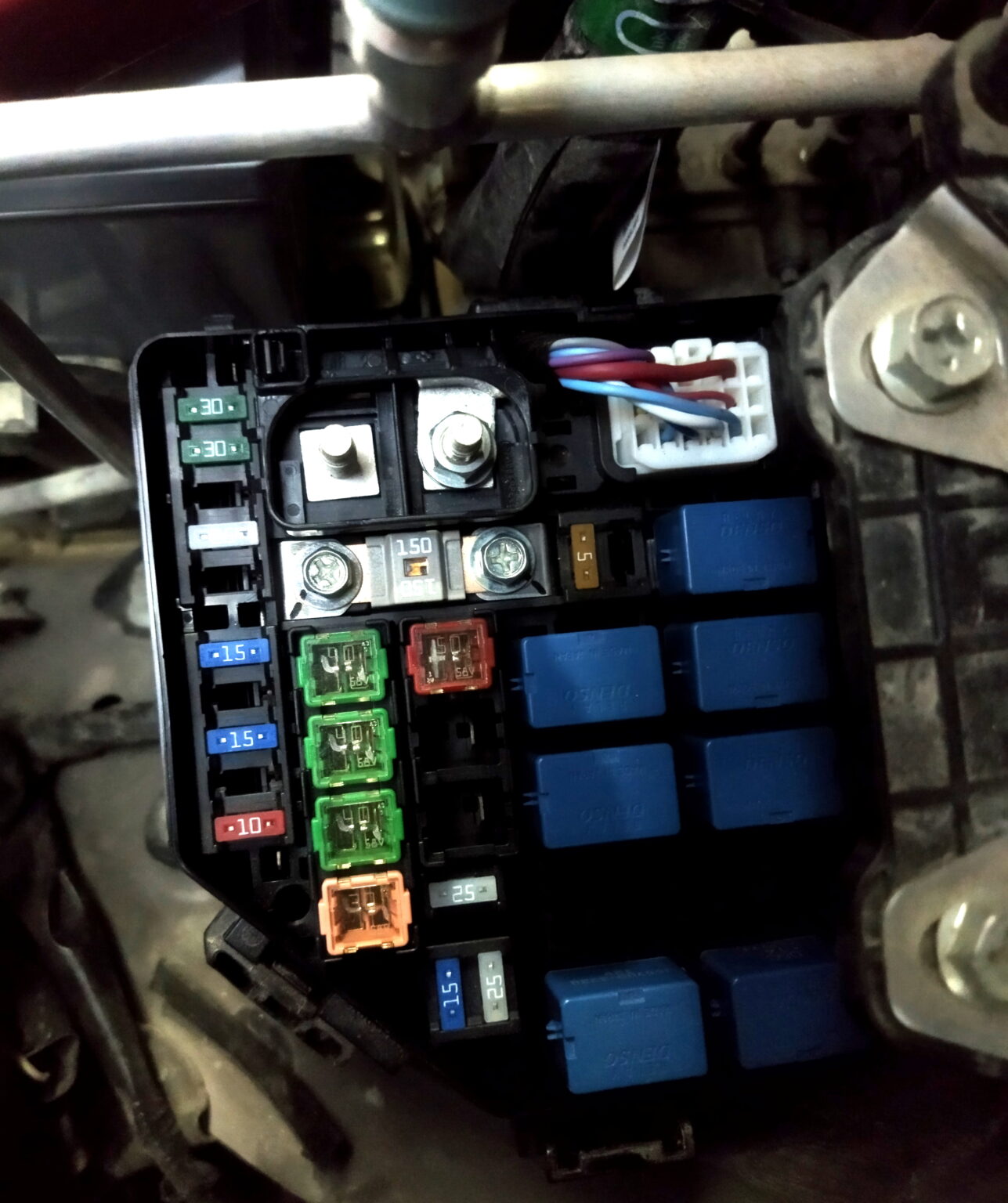 Fuse Box Diagram Suzuki Alto 2014 2022 relay with assignment and location