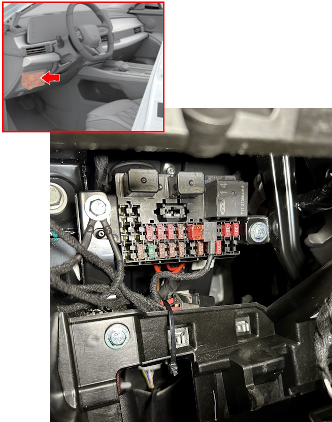 location fuse box in salon